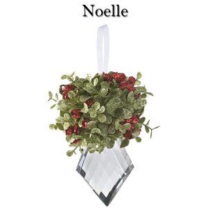 Original Kissing Krystal Ornament NWT **Last One In Stock**